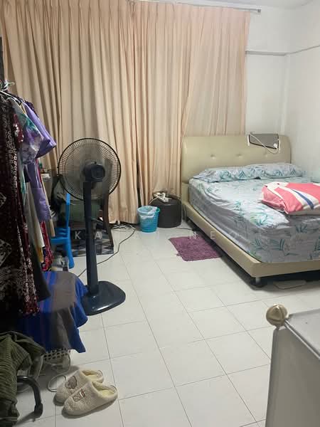 242 Serangoon Avenue 3, 242 Serangoon Avenue 3, 3 Bedrooms, 1,330 sqft, HDB Flat For Rent, by Karen Neo, 500163000 - Bedroom - PropertyGuru.com.sg
