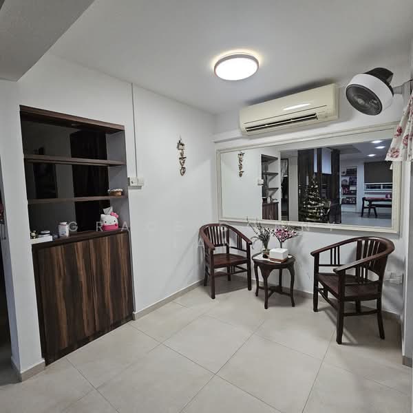 551 Jurong West Street 42, 551 Jurong West Street 42, 4 Bedrooms, 1,442 sqft, HDB Flat For Sale, by Grace Conny Tan, 500163046 - Interior - PropertyGuru.com.sg