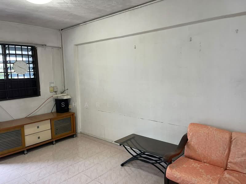 129 Bedok North Street 2, 129 Bedok North Street 2, 2 Bedrooms, 721 sqft, HDB Flat For Sale, by Sharlyn Neo, 500163052 - Living Room - PropertyGuru.com.sg