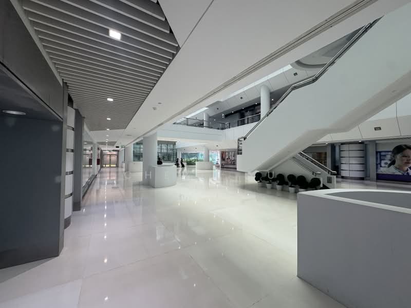 The Synergy, 1 International Business Park, 2,153 sqft, Business / Science Park For Rent, by Cherie Yu, 500163060 - Lobby - CommercialGuru.com.sg