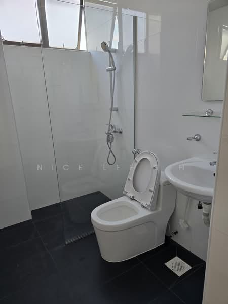 Cashew Park Condo, 54 Cashew Road, 3 Bedrooms, 1,819 sqft, Condominium For Rent, by NICE LEE S H, 500163065 - Bathroom - PropertyGuru.com.sg