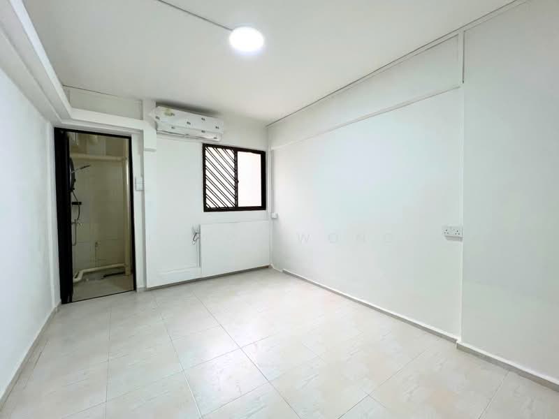Clementi Shopping Centre, 354 Clementi Avenue 2, 1,614 sqft, Shop / Shophouse For Sale, by Clare Wong, 500163072 - Residential - CommercialGuru.com.sg