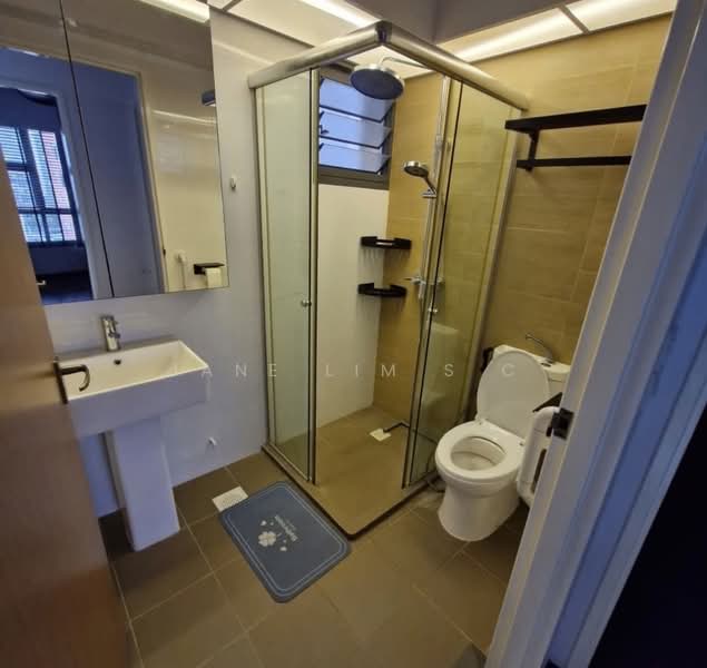 445B Clementi Avenue 3, 445B Clementi Avenue 3, Room Rental, 150 sqft, HDB Flat For Rent, by Jane Lim S C, 500163073 - Bathroom - PropertyGuru.com.sg