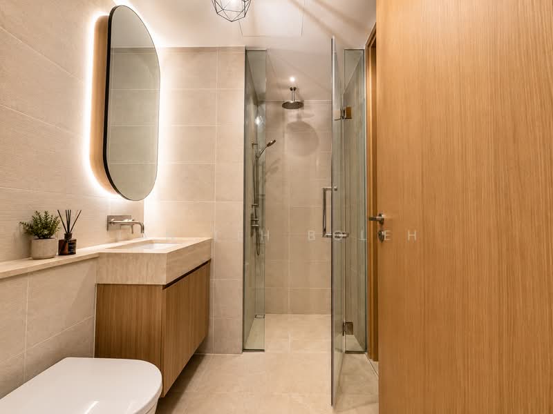 Hill House, 10A-11 Institution Hill, 10B, 1 Bedroom, 431 sqft, Condominium For Rent, by Ian Teh Boleh, 500163081 - Bathroom - PropertyGuru.com.sg