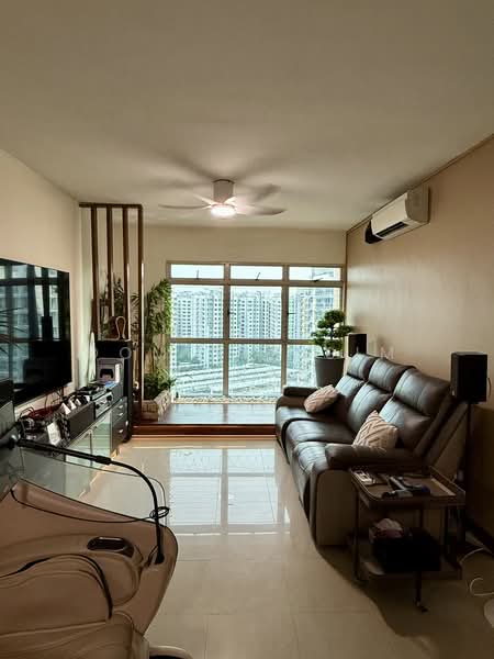 296 Punggol Central, 296 Punggol Central, 3 Bedrooms, 1,184 sqft, HDB Flat For Sale, by Dominic Sim Sobak, 500163088 - Living Room - PropertyGuru.com.sg