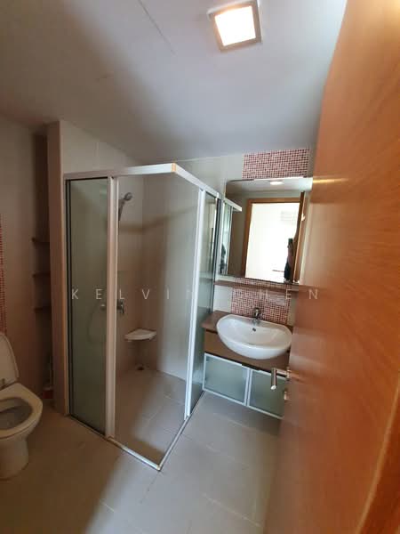 Savannah Condopark, 51 Simei Rise, 4 Bedrooms, 1,453 sqft, Condominium For Sale, by Kelvin Chen, 500163091 - Bathroom - PropertyGuru.com.sg