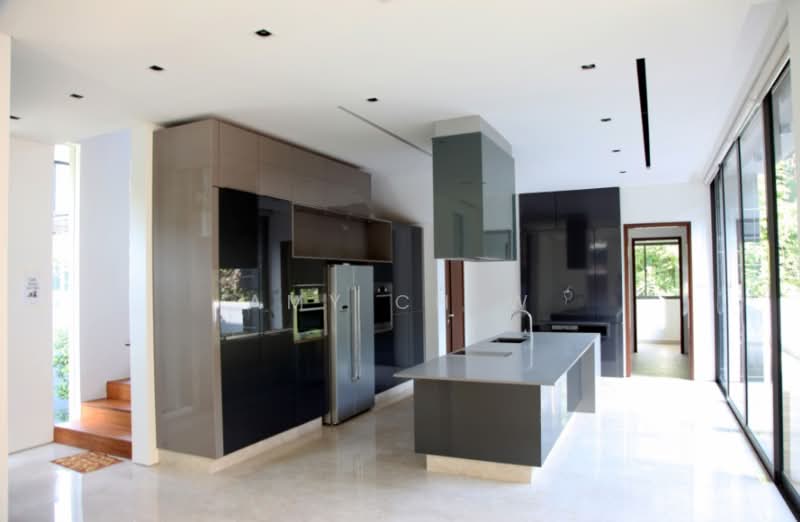 Modern Designer 3 Storey Detached with Roof Terrace Lift and Huge Pool, Victoria Park Rebecca Road, 7 Bedrooms, 10,000 sqft, Detached House For Rent, by Amy Chew, 500163096 - Kitchen - PropertyGuru.com.sg