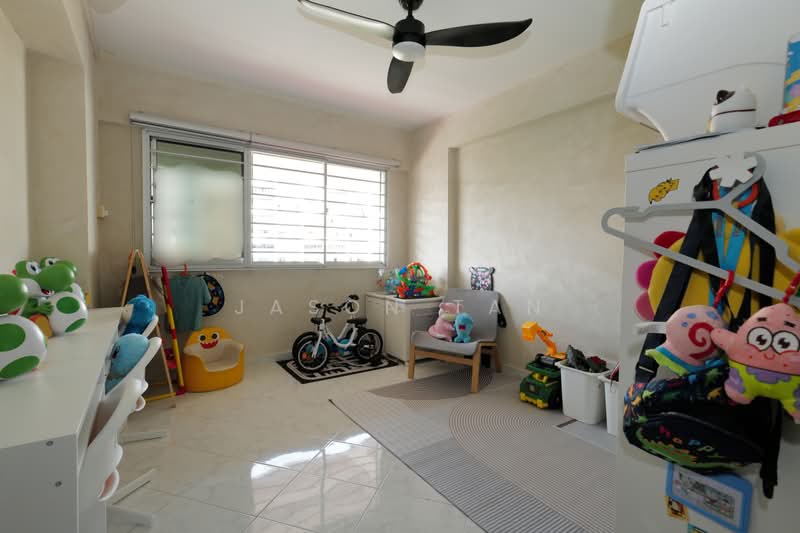542 Hougang Avenue 8, 542 Hougang Avenue 8, 3 Bedrooms, 1,173 sqft, HDB Flat For Sale, by Jason Tan, 500163103 - Interior - PropertyGuru.com.sg