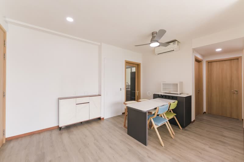 Caspian, 54 Lakeside Drive, 2 Bedrooms, 872 sqft, Condominium For Rent, by Jolin Toh, 500163114 - Dining Room - PropertyGuru.com.sg