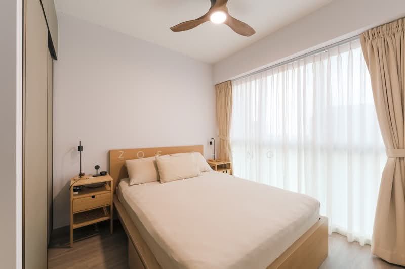 Riverfront Residences, 43 Hougang Avenue 7, 3 Bedrooms, 1,087 sqft, Condominium For Sale, by Zoe Cheng, 500163137 - Bedroom - PropertyGuru.com.sg
