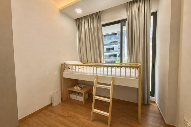 Stratum, 86 Elias Road, 4 Bedrooms, 1,475 sqft, Condominium For Sale, by Raymond Foo, 500163141 - Bedroom - PropertyGuru.com.sg