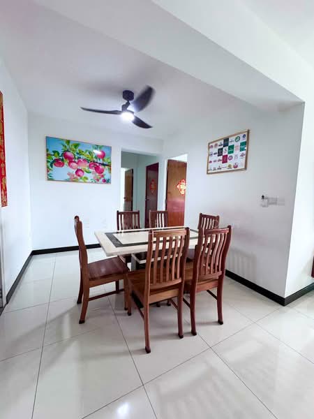 561B Jurong West Street 42, 561B Jurong West Street 42, 3 Bedrooms, 1,001 sqft, HDB Flat For Sale, by Jessie Moh 毛丁可, 500163156 - Dining Room - PropertyGuru.com.sg