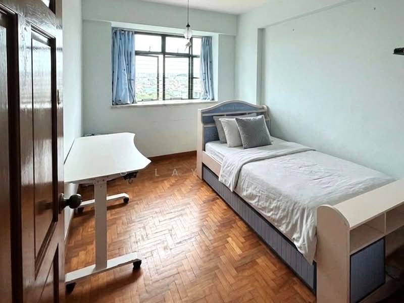 The Springbloom, 139 Serangoon Avenue 3, 3 Bedrooms, 1,302 sqft, Condominium For Sale, by Ng Lay Kwan, 500163159 - Bedroom - PropertyGuru.com.sg