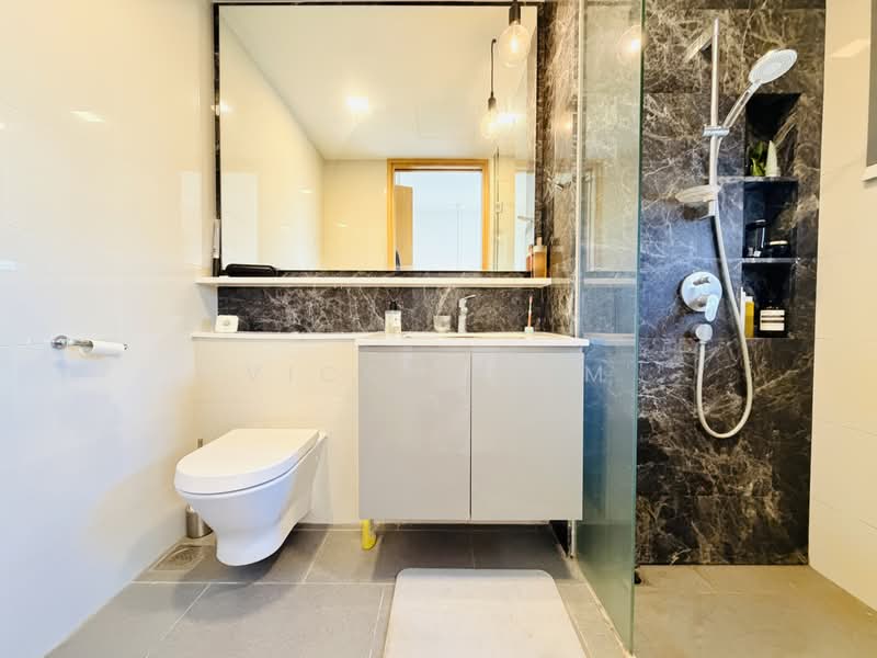 Bartley Ridge, 36 Mount Vernon Road, 2 Bedrooms, 732 sqft, Condominium For Sale, by Vicole Lim, 500163172 - Bathroom - PropertyGuru.com.sg