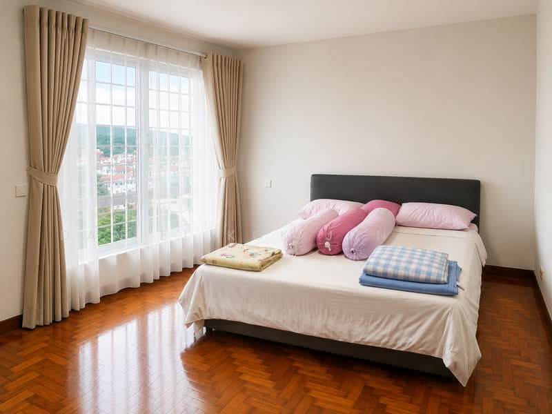 Maple Woods, 985 Bukit Timah Road, 3 Bedrooms, 1,324 sqft, Condominium For Sale, by Daniel Kok Jun Jie, 500163181 - Bedroom - PropertyGuru.com.sg