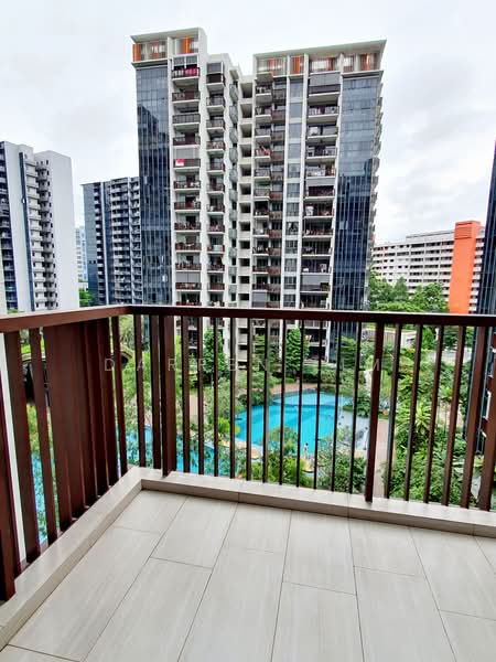 Lakeville, 7 jurong lake link, 2 Bedrooms, 732 sqft, Condominium For Rent, by Darren Lim, 500163183 - Balcony - PropertyGuru.com.sg