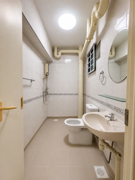 654A Jurong West Street 61, 654A Jurong West Street 61, 3 Bedrooms, 1,184 sqft, HDB Flat For Sale, by James Tai, 500163184 - Bathroom - PropertyGuru.com.sg