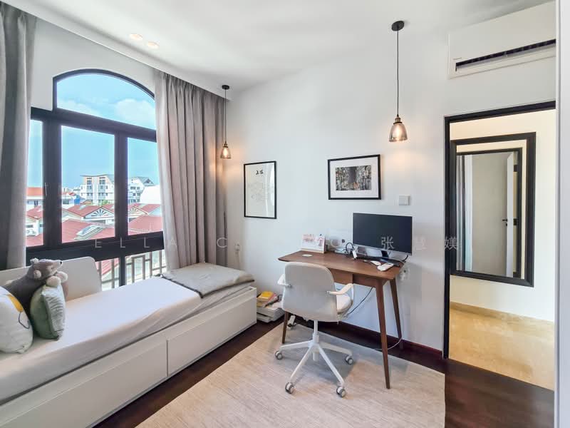 Seraya Breeze, 3 Seraya Road, 3 Bedrooms, 1,001 sqft, Apartment For Sale, by Ella Chang 张慧媄, 500163188 - Study - PropertyGuru.com.sg