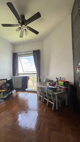 The Bayshore, 22 Bayshore Road, 3 Bedrooms, 1,184 sqft, Condominium For Sale, by Vincent Khoo, 500163190 - Study - PropertyGuru.com.sg