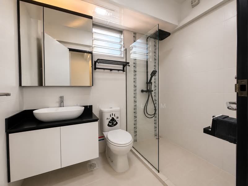442C Fajar Road, 442C Fajar Road, 3 Bedrooms, 1,001 sqft, HDB Flat For Sale, by Mindy Lim, 500163192 - Bathroom - PropertyGuru.com.sg