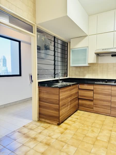 Riverwalk Apartments, 20 Upper Circular Road, 2 Bedrooms, 1,259 sqft, Apartment For Sale, by Leia E Tan, 500163195 - Yard - PropertyGuru.com.sg