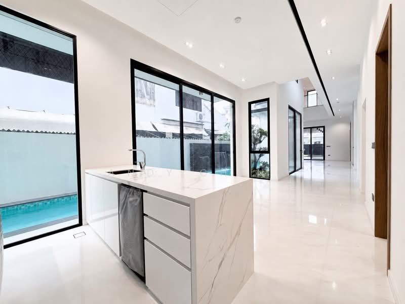 Brand New Semi-Detached With Lift and Pool In Kovan Estate, Rosyth Road / Hillside Drive / Phillips Avenue, 6 Bedrooms, 9,422 sqft, Semi-Detached House For Sale, by Andy Cheng, 500163200 - Dry Kitchen - PropertyGuru.com.sg