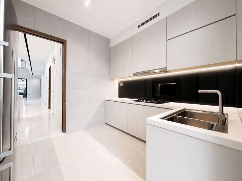 Brand New Semi-Detached With Lift and Pool In Kovan Estate, Rosyth Road / Hillside Drive / Phillips Avenue, 6 Bedrooms, 9,422 sqft, Semi-Detached House For Sale, by Andy Cheng, 500163200 - Kitchen - PropertyGuru.com.sg