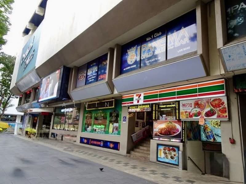 Orchard Towers, 400 Orchard Road, 398 sqft, Other Retail For Rent, by Alvin Chiam, 500163210 - CommercialGuru.com.sg