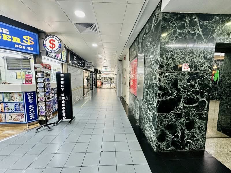 Orchard Towers, 400 Orchard Road, 398 sqft, Other Retail For Rent, by Alvin Chiam, 500163210 - CommercialGuru.com.sg