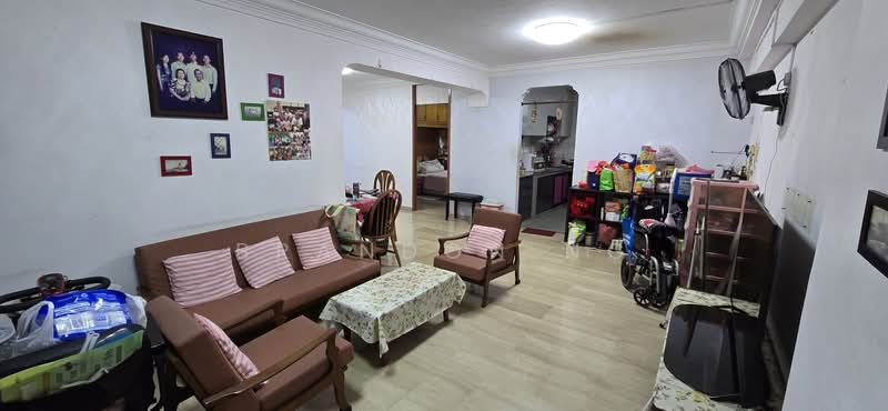 371 Tampines Street 34, 371 Tampines Street 34, 3 Bedrooms, 1,324 sqft, HDB Flat For Sale, by Brandon Ng, 500163219 - Living Room - PropertyGuru.com.sg