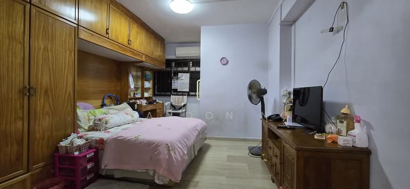 371 Tampines Street 34, 371 Tampines Street 34, 3 Bedrooms, 1,324 sqft, HDB Flat For Sale, by Brandon Ng, 500163219 - Bedroom - PropertyGuru.com.sg