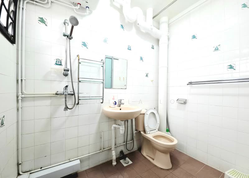 343 Choa Chu Kang Loop, 343 Choa Chu Kang Loop, 4 Bedrooms, 1,356 sqft, HDB Flat For Sale, by Priscilla Low, 500163220 - Bathroom - PropertyGuru.com.sg