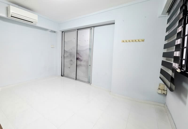 343 Choa Chu Kang Loop, 343 Choa Chu Kang Loop, 4 Bedrooms, 1,356 sqft, HDB Flat For Sale, by Priscilla Low, 500163220 - Common Room 1 - PropertyGuru.com.sg