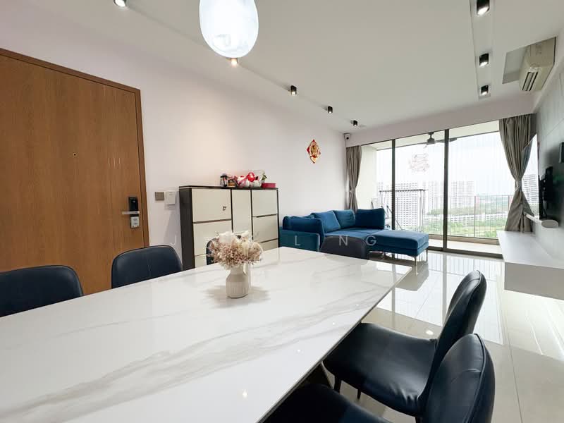 Rivercove Residences EC, 40 Anchorvale Ln, 3 Bedrooms, 958 sqft, Condominium For Rent, by June Ling, 500163229 - Living Room - PropertyGuru.com.sg