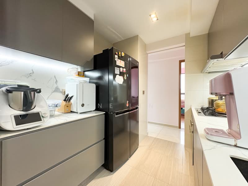 Rivercove Residences EC, 40 Anchorvale Ln, 3 Bedrooms, 958 sqft, Condominium For Rent, by June Ling, 500163229 - Kitchen - PropertyGuru.com.sg