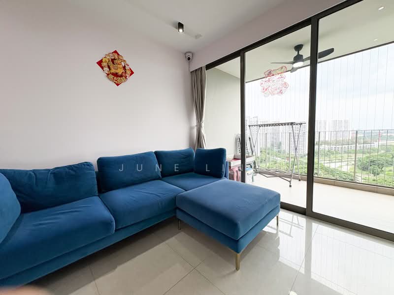Rivercove Residences EC, 40 Anchorvale Ln, 3 Bedrooms, 958 sqft, Condominium For Rent, by June Ling, 500163229 - Living Room - PropertyGuru.com.sg