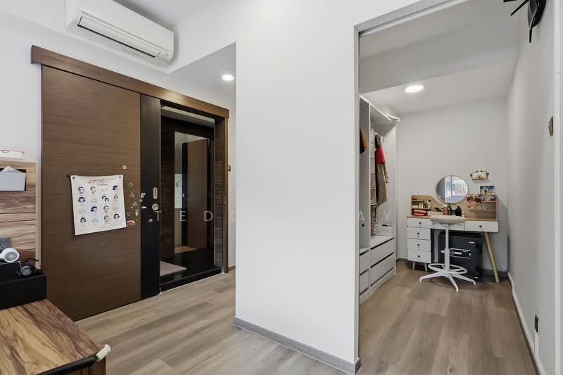 Astor Green, 7 Pine Grove, 3 Bedrooms, 1,528 sqft, Condominium For Sale, by Teddy Juay, 500163232 - Corridor - PropertyGuru.com.sg