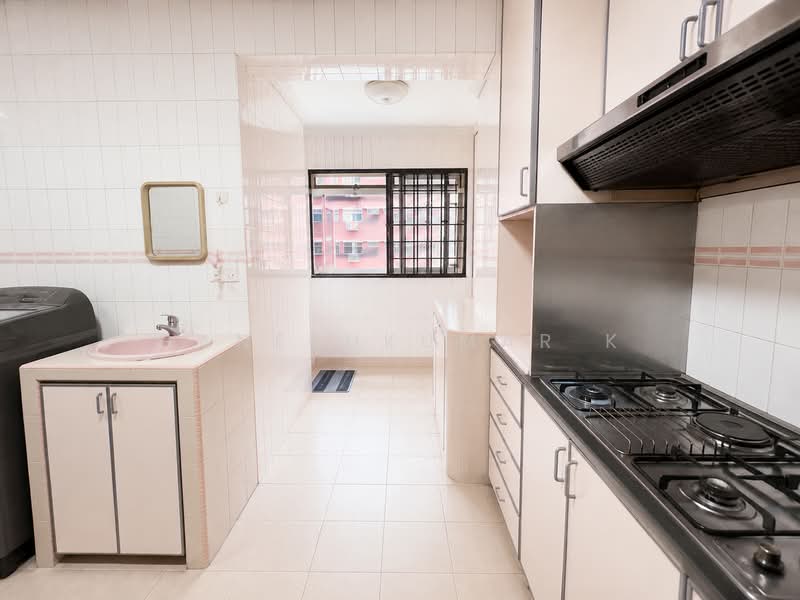 445 Sin Ming Avenue, 445 Sin Ming Avenue, 4 Bedrooms, 1,173 sqft, HDB Flat For Sale, by GANESHKUMAR K, 500163241 - Kitchen - PropertyGuru.com.sg