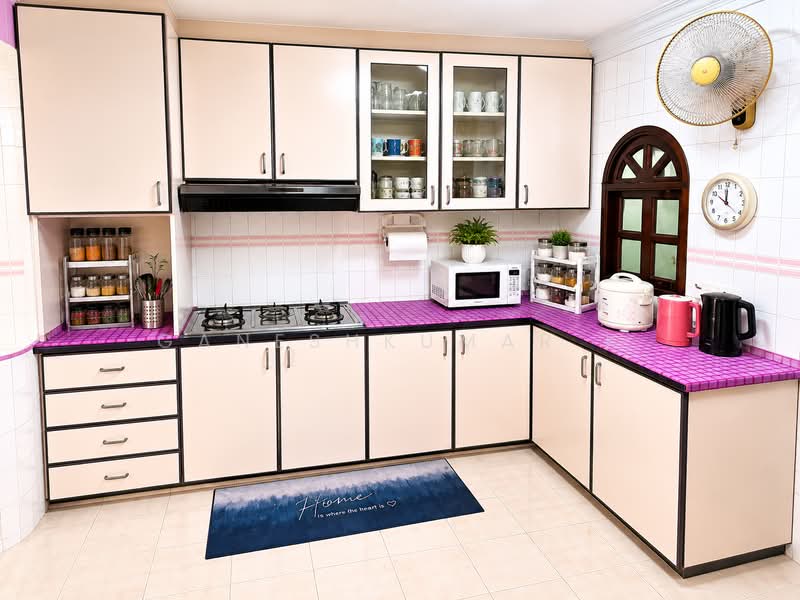 445 Sin Ming Avenue, 445 Sin Ming Avenue, 4 Bedrooms, 1,173 sqft, HDB Flat For Sale, by GANESHKUMAR K, 500163241 - Kitchen - PropertyGuru.com.sg