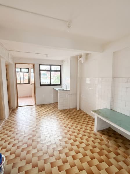 23 Sin Ming Road, 23 Sin Ming Road, 2 Bedrooms, 750 sqft, HDB Flat For Sale, by Winfred Quek, 500163262 - Kitchen - PropertyGuru.com.sg