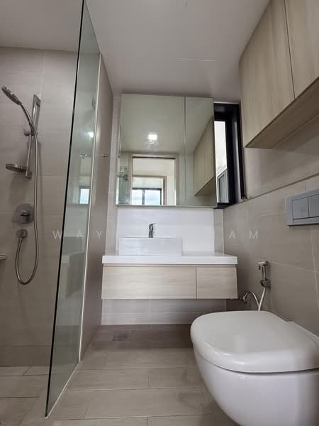 The Panorama, 8 Ang Mo Kio Ave 2, 3 Bedrooms, 990 sqft, Condominium For Rent, by Wayne Chiam, 500163329 - Bathroom - PropertyGuru.com.sg