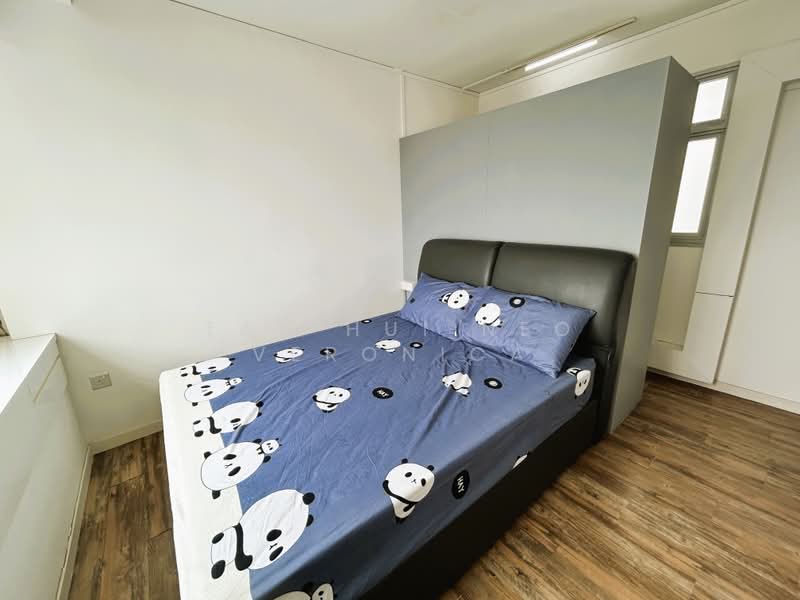 420 Clementi Avenue 1, 420 Clementi Avenue 1, 3 Bedrooms, 1,033 sqft, HDB Flat For Sale, by Tan Hui Neo Veronica, 500163339 - Bedroom - PropertyGuru.com.sg