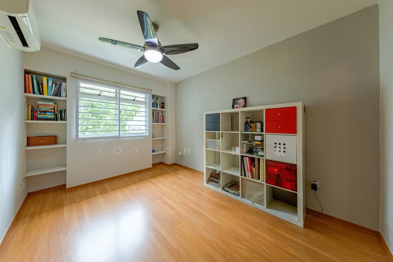 176C Edgefield Plains, 176C Edgefield Plains, 3 Bedrooms, 1,184 sqft, HDB Flat For Sale, by Joy Shi 施谨婉, 500163357 - Study - PropertyGuru.com.sg