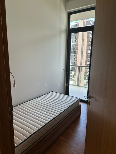 18 Woodsville, 18 Woodsville Close, 3 Bedrooms, 1,100 sqft, Condominium For Rent, by CK Ang, 500163359 - Bedroom - PropertyGuru.com.sg