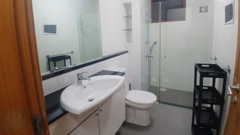 Ventana, 95 Pasir Panjang Hill, Room Rental, 100 sqft, Apartment For Rent, by James Kong, 500163361 - Bathroom - PropertyGuru.com.sg