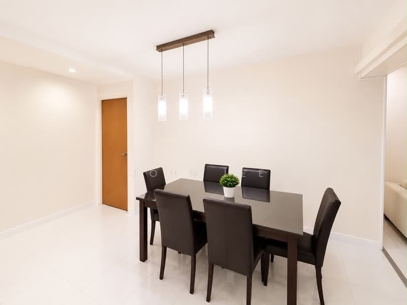654A Jurong West Street 61, 654A Jurong West Street 61, 3 Bedrooms, 1,184 sqft, HDB Flat For Sale, by John Lee, 500163382 - Dining Room - PropertyGuru.com.sg