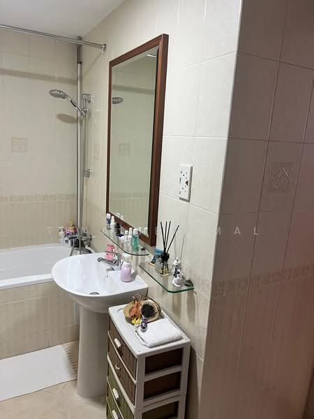 Cairnhill Plaza, 55 Cairnhill Road, 3 Bedrooms, 2,820 sqft, Apartment For Rent, by Tina Jethmal, 500163388 - PropertyGuru.com.sg