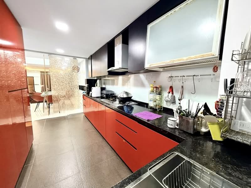 Elias Terrace, Elias Terrace, 5 Bedrooms, 2,500 sqft, Terraced House For Sale, by Richard Lin Z K, 500163407 - Kitchen - PropertyGuru.com.sg