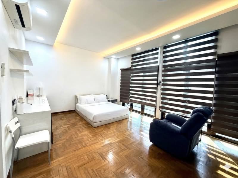 Elias Terrace, Elias Terrace, 5 Bedrooms, 2,500 sqft, Terraced House For Sale, by Richard Lin Z K, 500163407 - Bedroom - PropertyGuru.com.sg