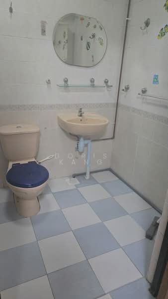 631 Jurong West Street 65, 631 Jurong West Street 65, Room Rental, 200 sqft, HDB Flat For Rent, by Doris Kang, 500163408 - Bathroom - PropertyGuru.com.sg